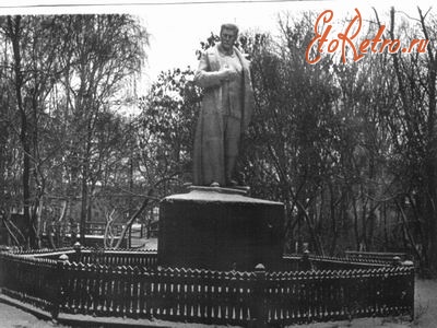 Цивильск - Памятник Иосифу Сталину