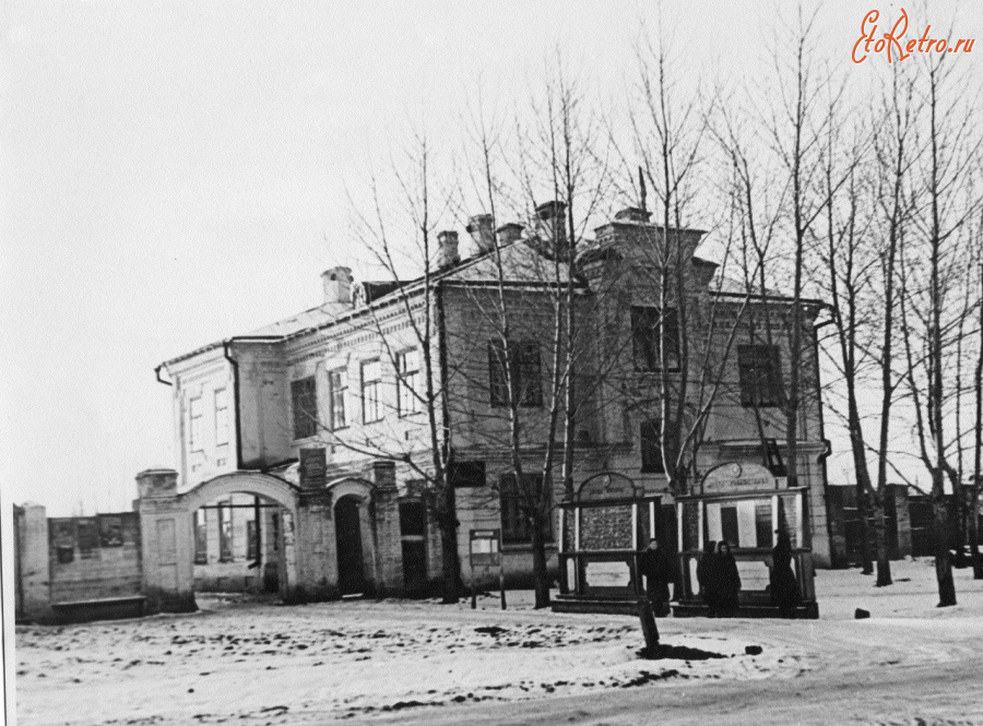 Цивильск - Здание Цивильской районной администрации