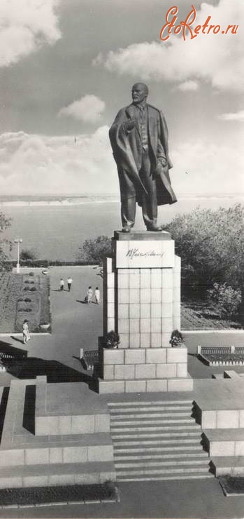 Ульяновск - Памятник Ленину