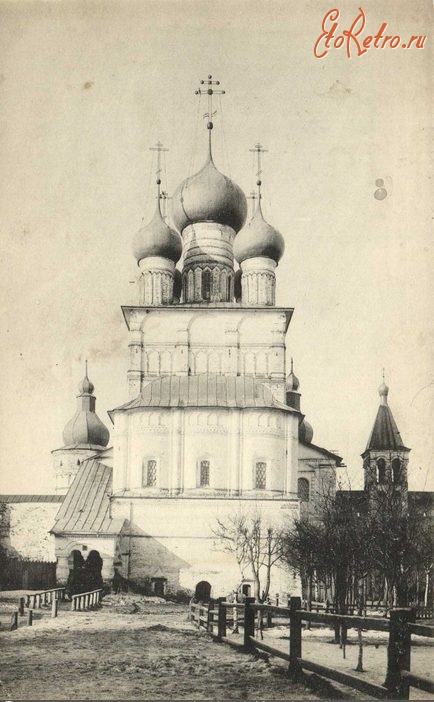 Ростов - Кремль. Церковь Иоанна Богослова
