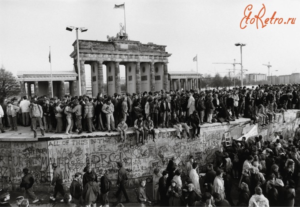 Берлин - Падение Берлинской стены.