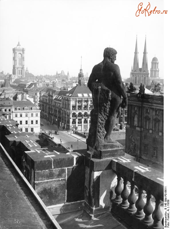 Берлин - Blick vom Schlo?. K?nigstra?e. Rathaus. Nikolauskirche