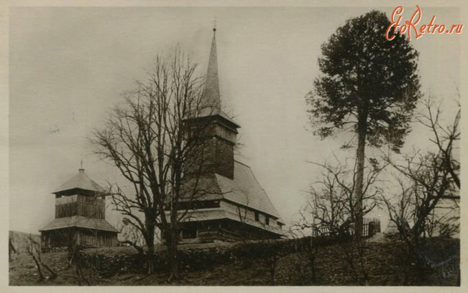 Закарпатская область - с.Негровець. Закарпатська обл. Дерев