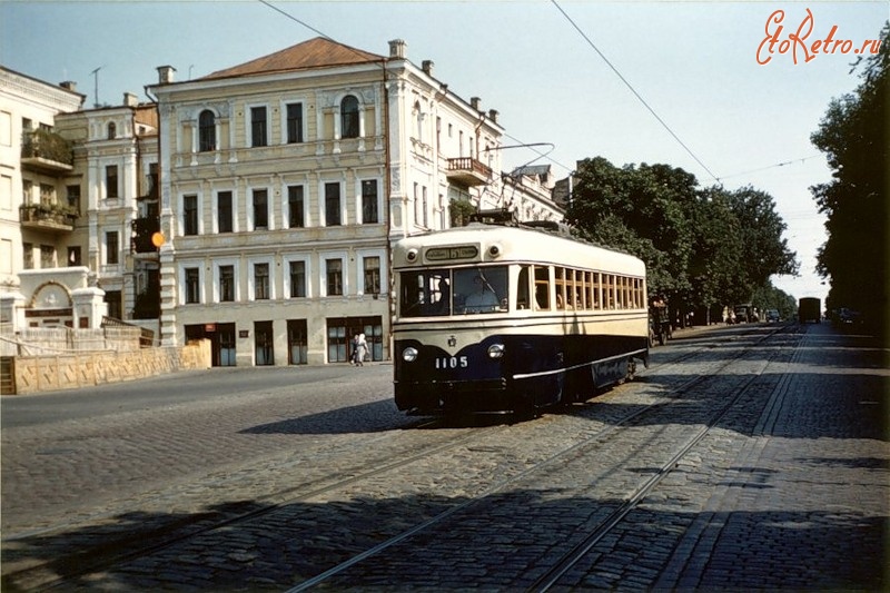 Киев - Киев.  Ул. Владимирская.