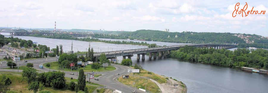Киев - Київ.  Міст Патона та вид з лівого берега Дніпра.
