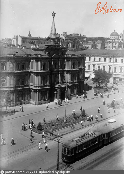 Киев - Киев.  Советская площадь.