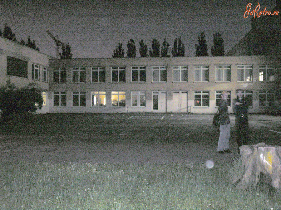 Киев - 2005 год (19.06.2005). Украина. Киев. Борщаговка. Школа № 197.