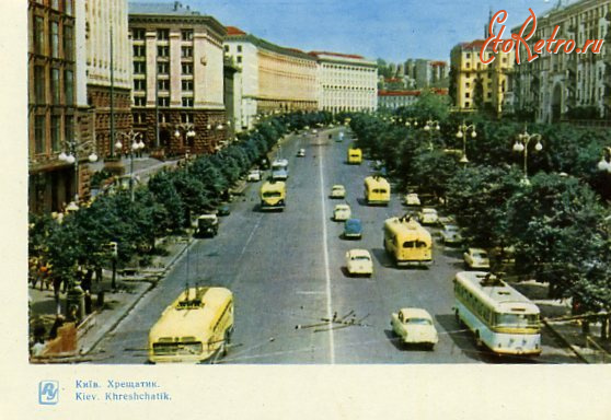 Киев - Київ.  Хрещатик.