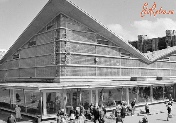 Киев - Киев. Владимирский  рьінок.