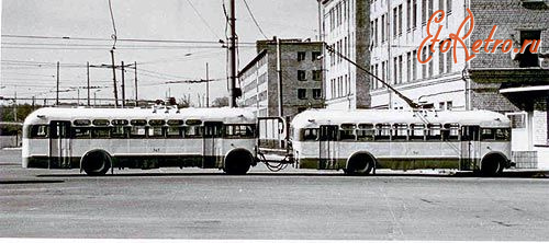 Киев - Київ.  Тралейбусний поїзд.