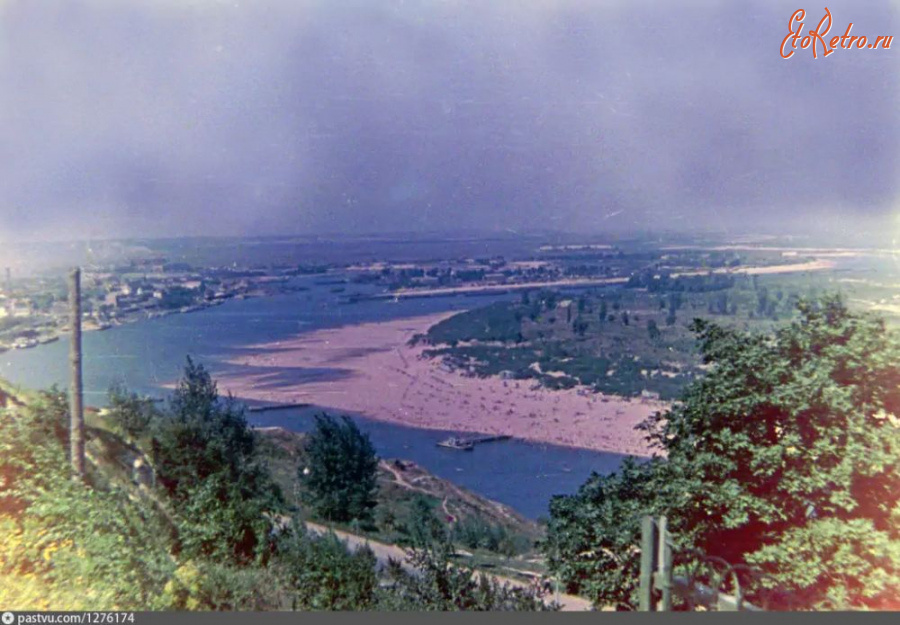 Киев - Київ. Вид на Поділ і Рибальський острів.