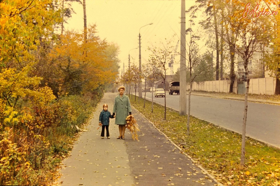 Киев - Мама и я