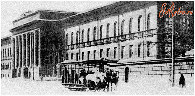 Киев - Киевский конньій трамвай перед университетом св.Владимира.