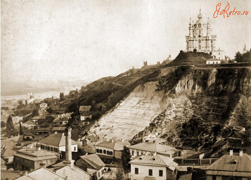 Киев - Киев.  Вид на Андреевскую церковь.