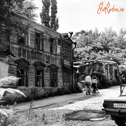 Киев - Київ. Вулиця Олегівська. Фото В.Яковлєва.