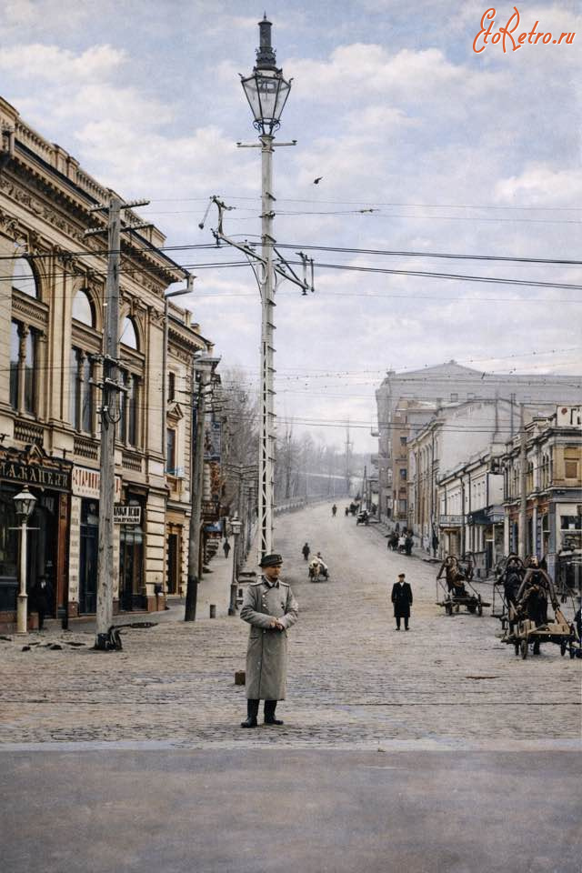 Киев - Київ.  Вул.Інститутська.