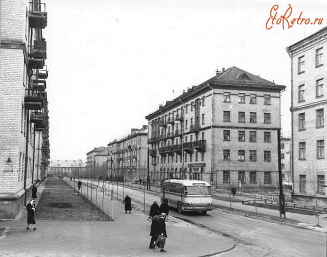 Киев - Київ.  Вулиця Краківська.