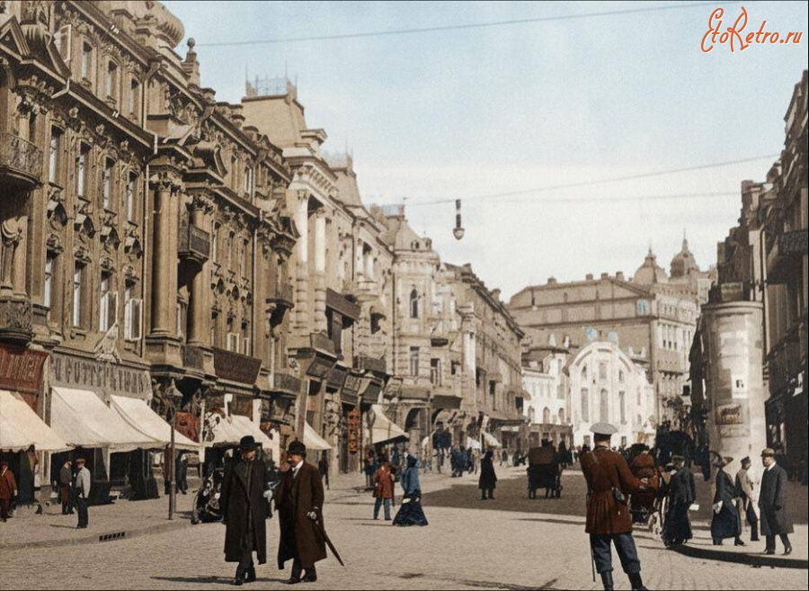 Киев - Київ.  Сучасна Городецького.