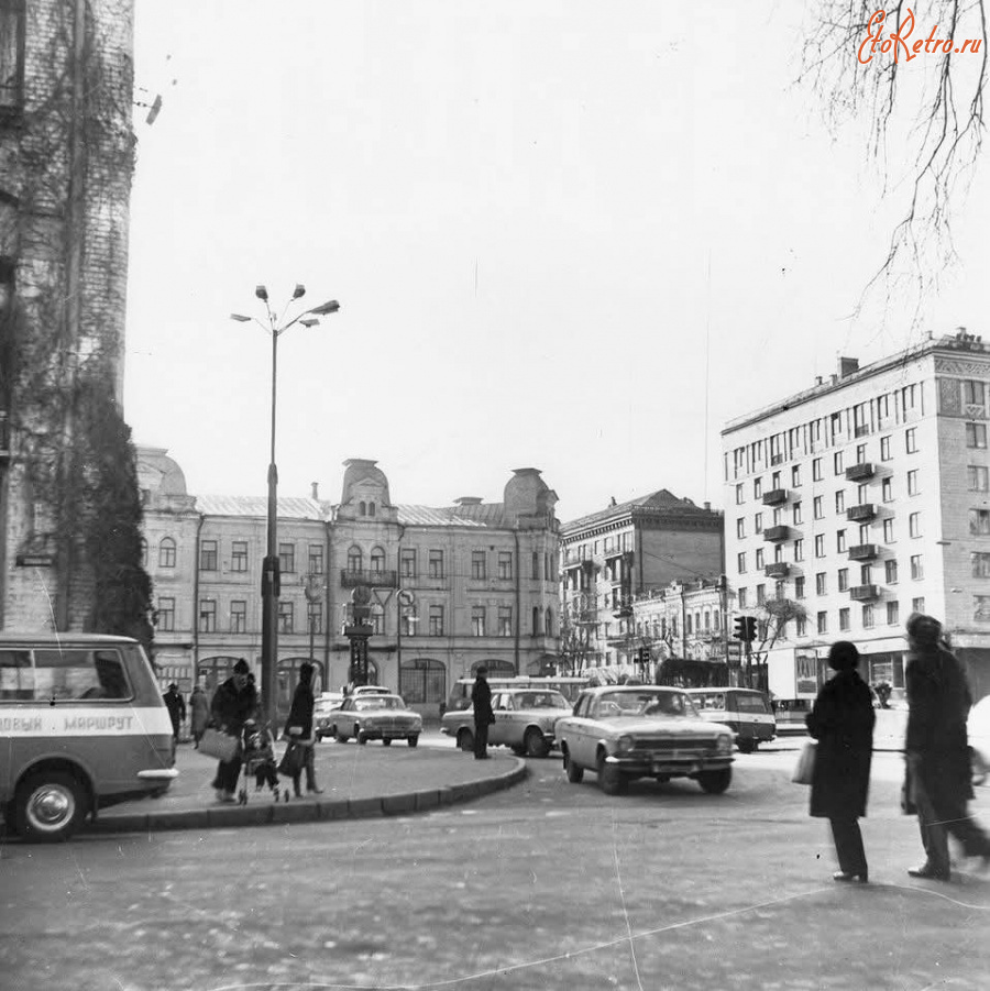 Киев - Київ.  Бессарабська площа.