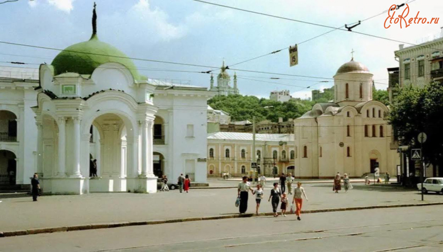 Киев - Київ. На Подолі.