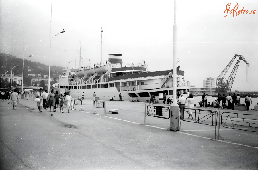 Ялта - Ялтинский причал.