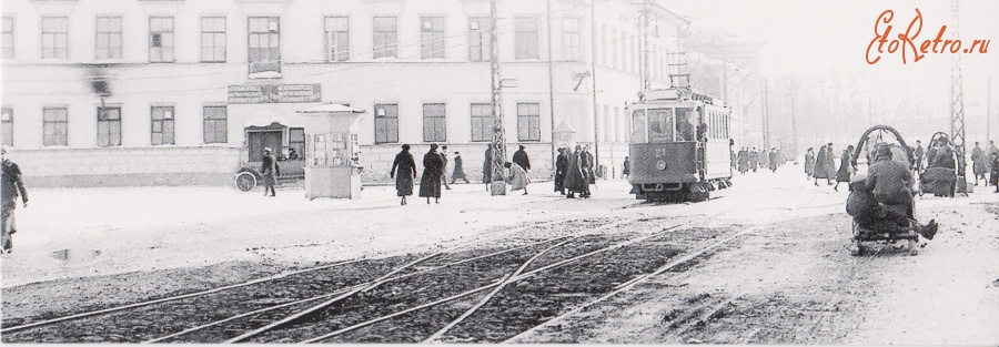 Архангельск - Вагон Мытищинского завода на пр. Троицком. Весна 1919 года.
