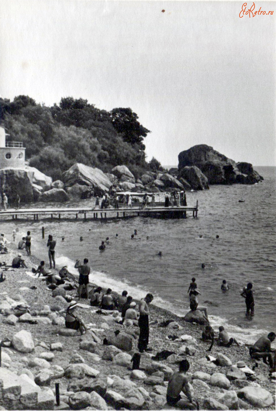 Алупка - Причал. Пляж.