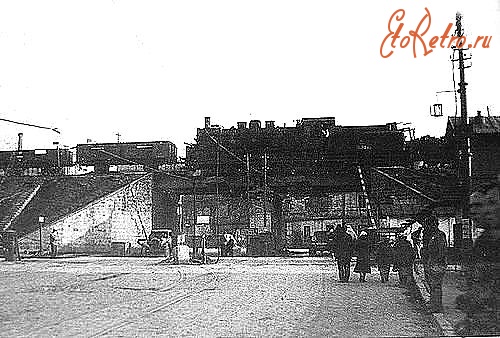 Одесса - На мосту стоит паровоз,готовый к взрыву 10 апреля 1944 г. Пересыпь.