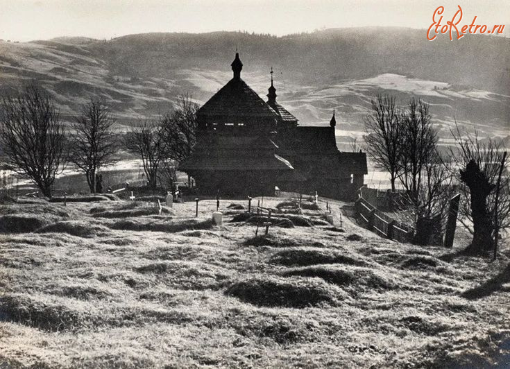 Ясиня - Ясіня на Закарпатті.  Струківська церква. Фото Ельза Зейферт.