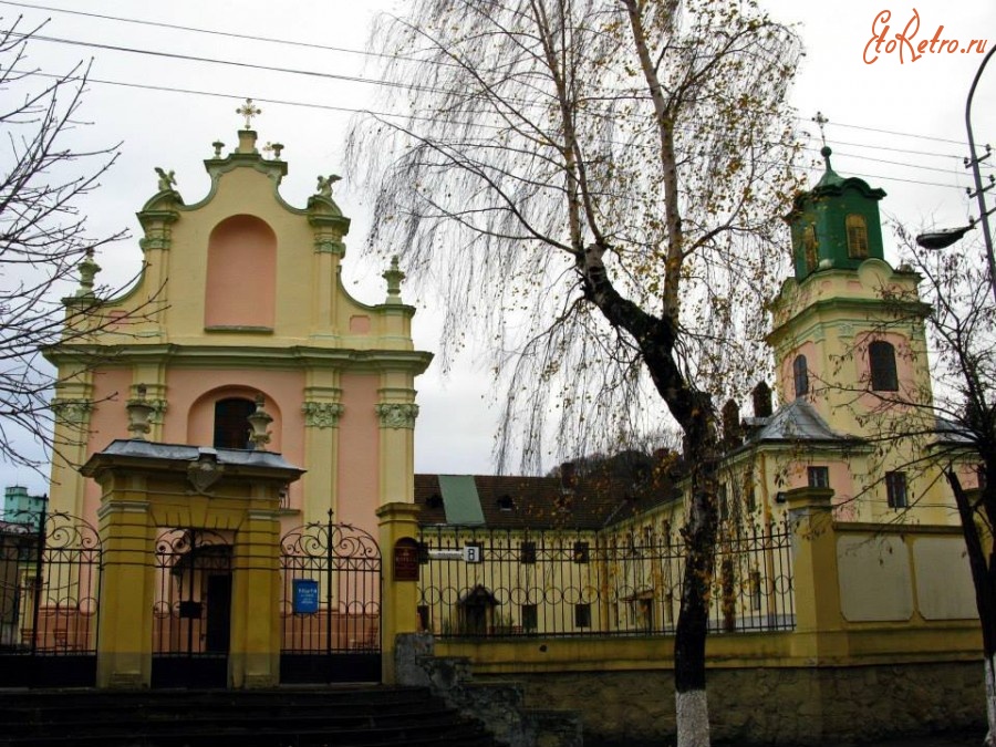 Львов - Львів.  Костел св.Мартина на Підзамче.