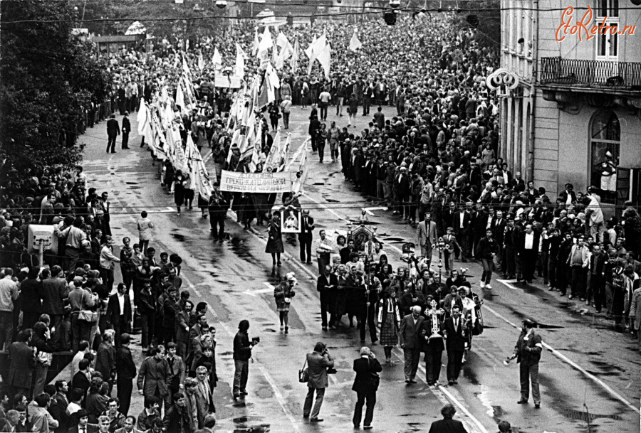 Львов - Львів.  Похід  за  легалізацію УГКЦ  17 вересня 1989 р.