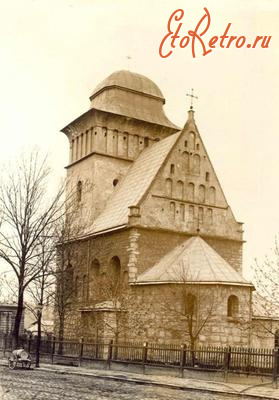 Львов - Львів.  Церква Св.Парасковії Пятниці до перебудови вежі.