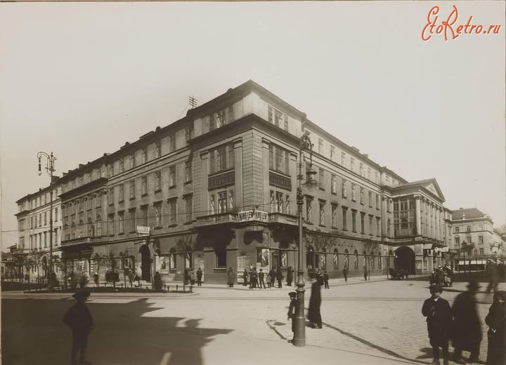 Львов - Львів.  Театр графа Станіслава Скарбека.