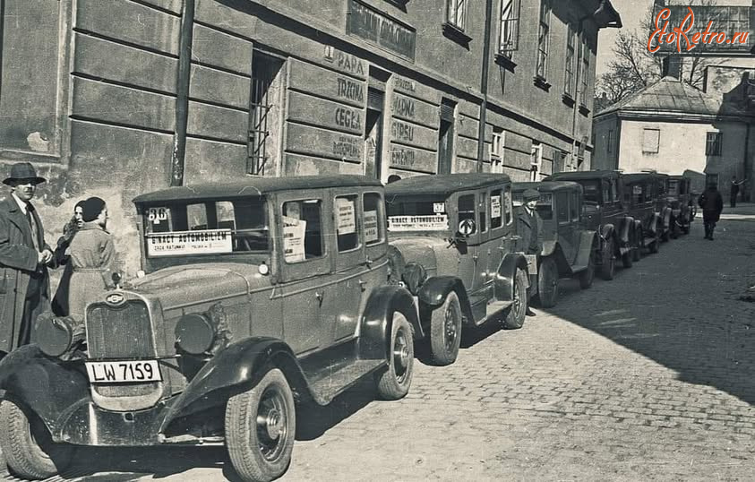 Львов - Львів. Вул.Вічева.  Страйк львівських таксистів.