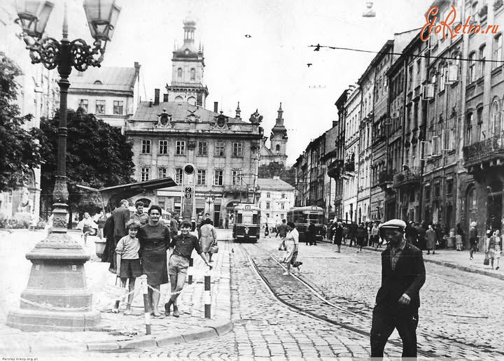 Львов - Львів.  Площа Ринок.