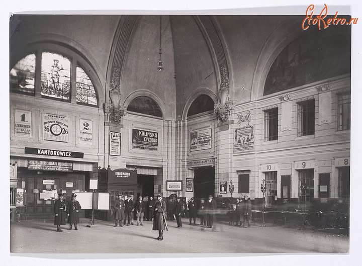 Львов - Львів.  Головний залізничний вокзал.