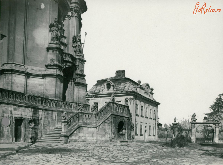 Львов - Львів.  Архикатедральний собор Св.Юра.