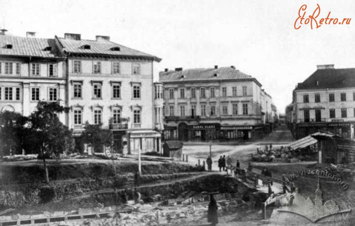 Львов - Львів.  Роботи по засклепінню Полтви на нинішній площі А.Міцкевича.