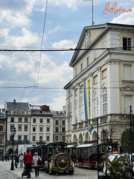 Львов - Старими вулочками Львова.