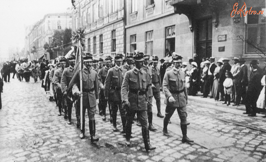 Львов - Львів.  Учасники спортивного руху 