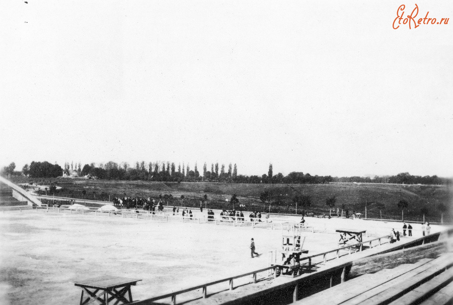 Львов - Львів.  Учасники спортивного руху 