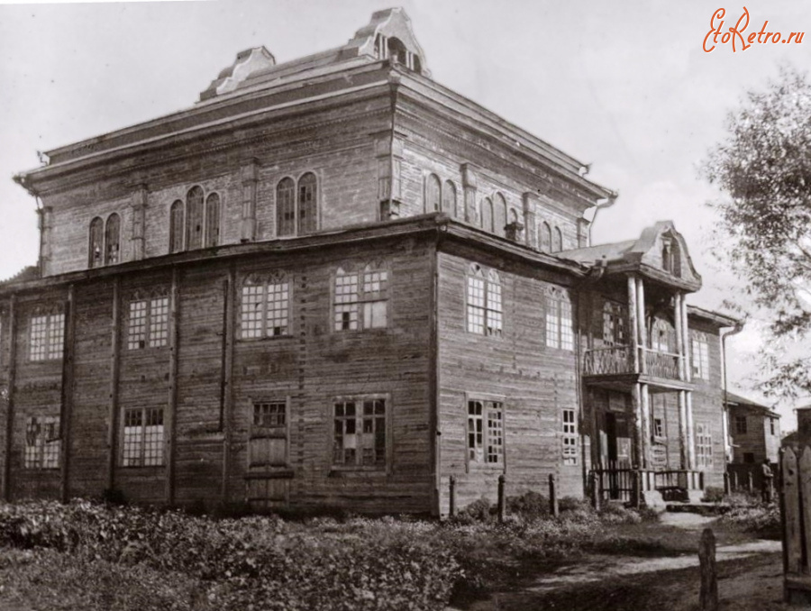 Чернобыль - Синагога в Чорнобилі. Зведена наприкінці ХIХ ст., зруйнована в 1920-х роках.