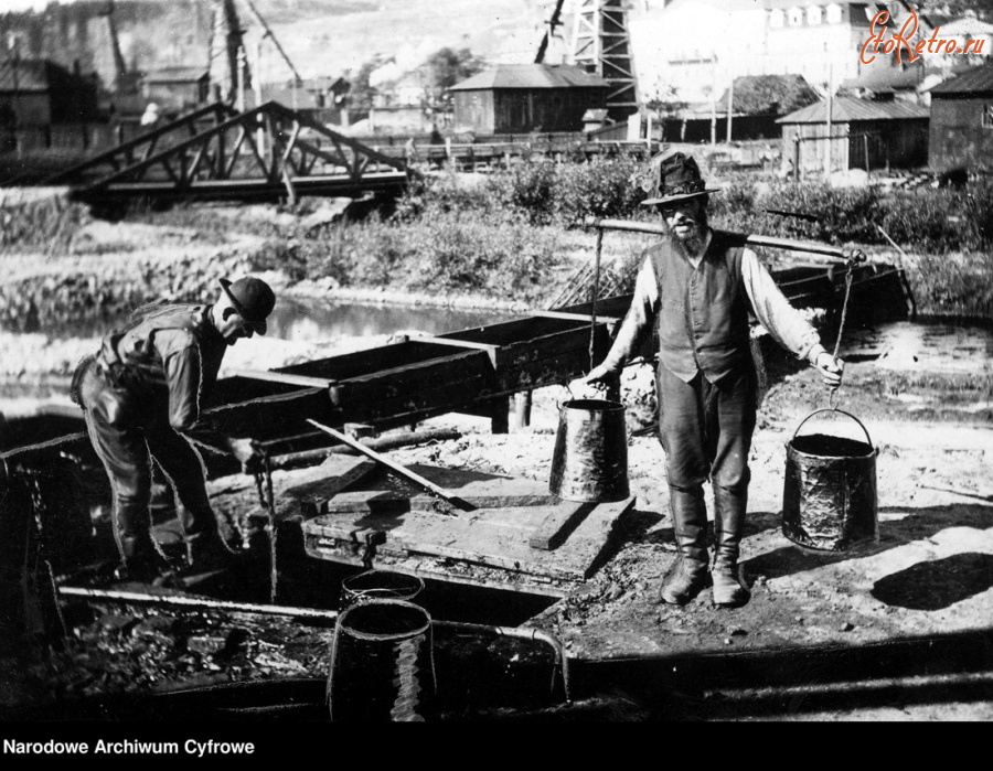 Борислав - Добування нафти в Бориславі.