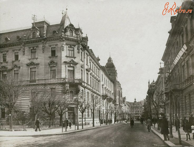 Дрогобыч - Львів. Вулиця 3 Мая (вул.Січових Стрільців).