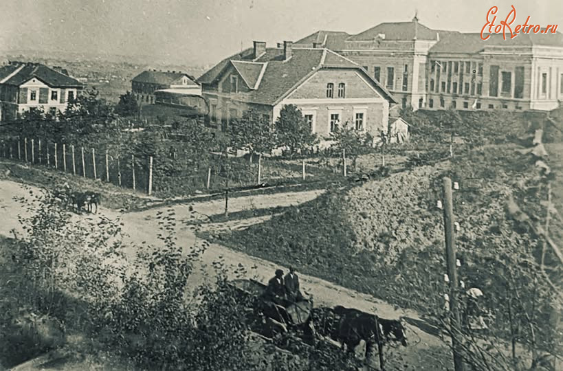 Дрогобыч - Дрогобич.  Вид на тюремний заклад.