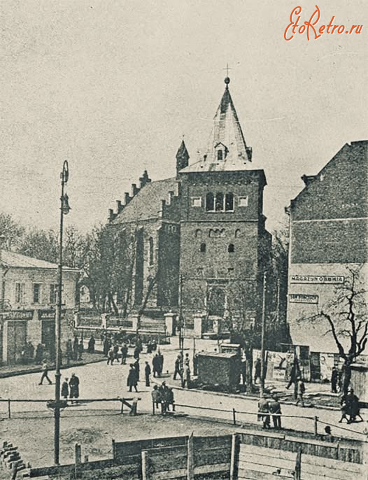 Дрогобыч - Дрогобич.  Костел.