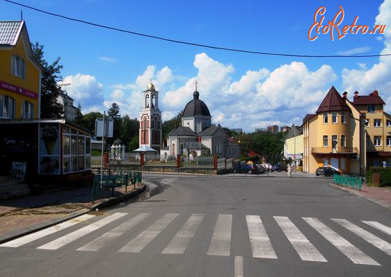 Трускавец - Трускавець.  Вид на церкву  св. Миколая.