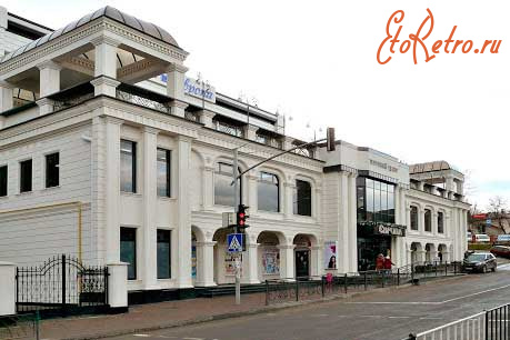 Трускавец - Трускавець.  Торговий центр 