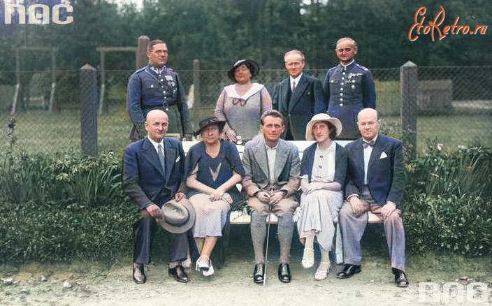 Трускавец - Трускавець. Співаки та музиканти у військовому будинку відпочинку.