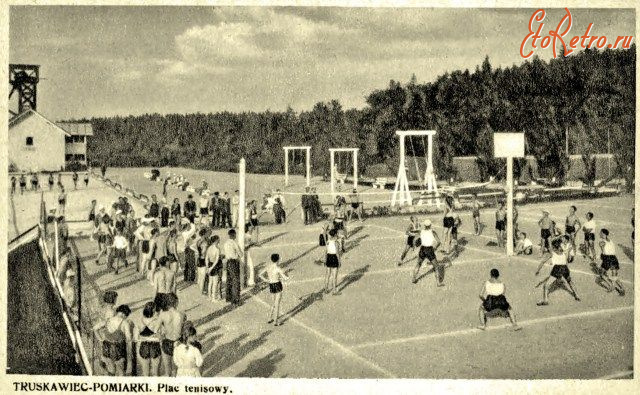 Трускавец - Трускавець-Помярки.  Спортивні майданчики.